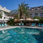 Hotel Blue Star 3*