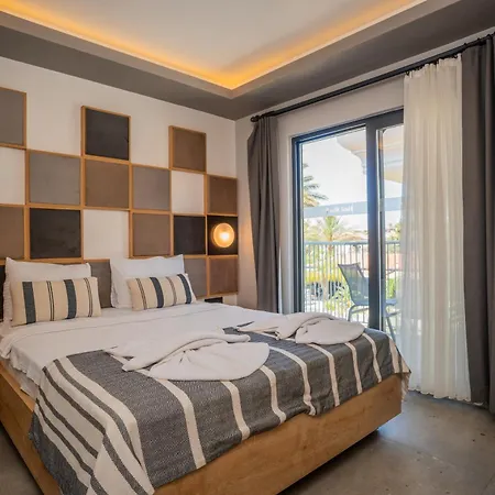 Blue Star Otel