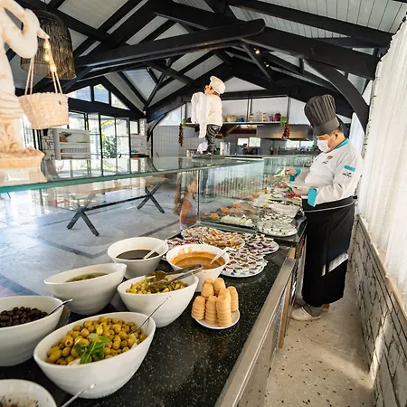 מלון Blue Star 3*