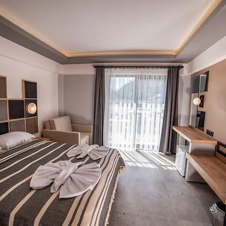 Otel Blue Star