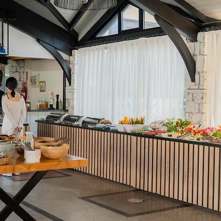 فندق Blue Star 3*