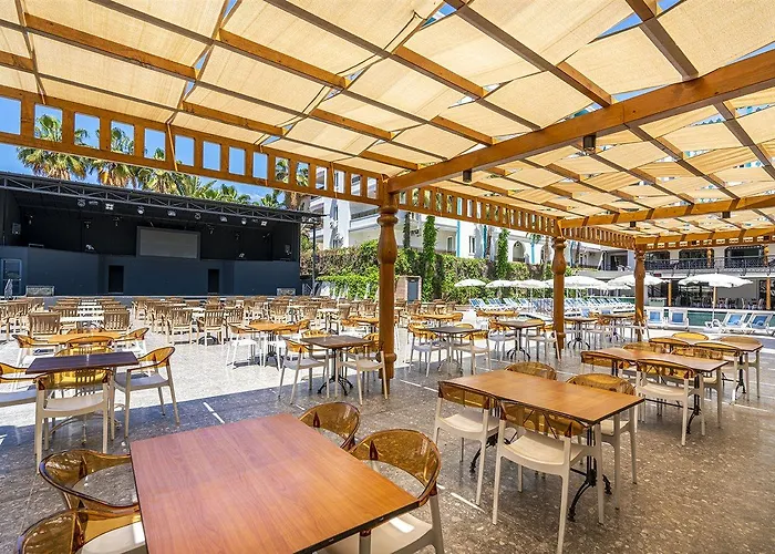 Ξενοδοχείο Blue Star 3*